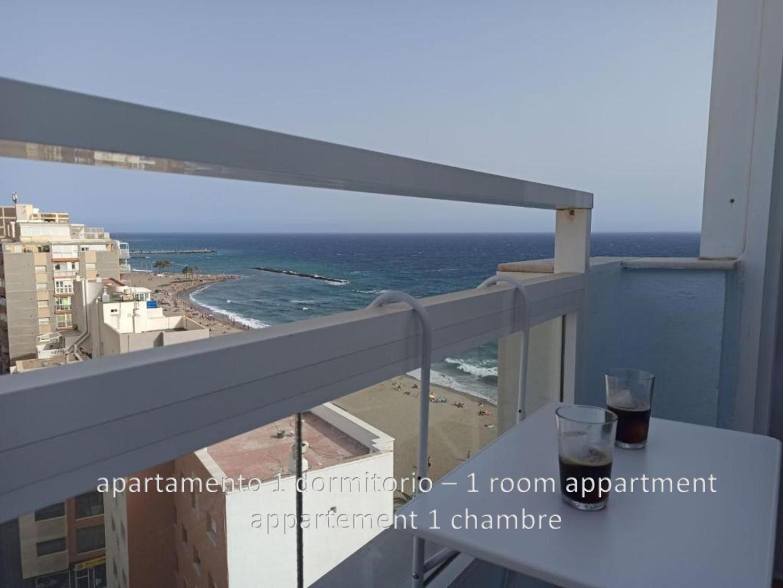 Increible Atico Con Vistas A La Bahia De Almería Exterior photo